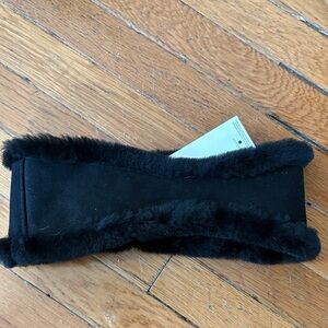 UGG Women’s Genuine Shearling Headband